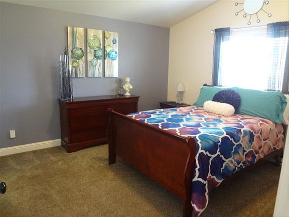 4th image of 3202 N Quaky Aspen Dr