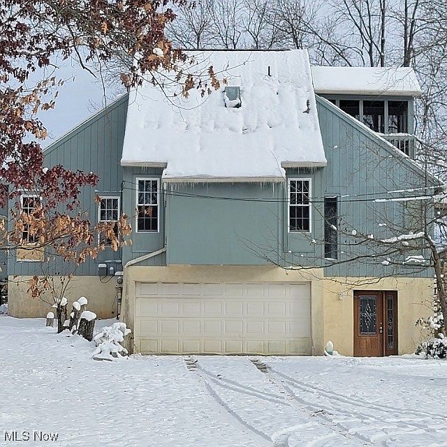 1st image of 318 Valley Mills Dr