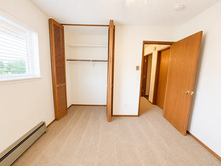 Pl T Washington Street 6-Plex (Glc-001-W) — Photo 14