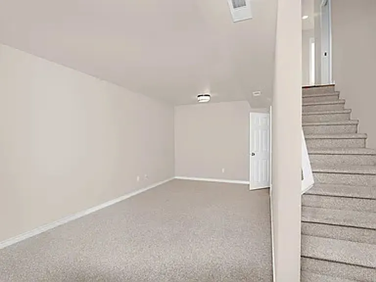1856 S Brandon Pl — Photo 9