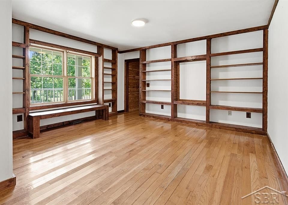 4991 Millis Rd, photo 22