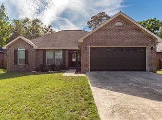 2225 Rue Beaux Chenes, Ocean Springs, MS 39564
