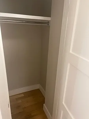 Rented by PWV Acquisitions | media 4