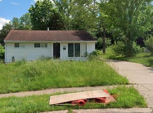 7832 Dartmoor Dr, Saint Louis, MO