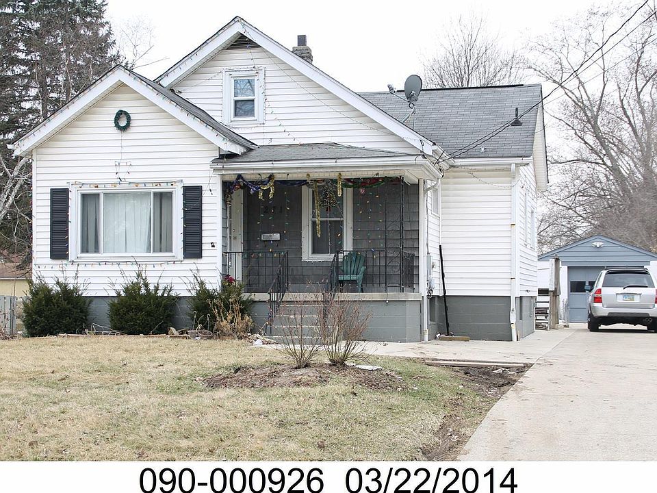 1st image of 271 Collingwood Ave