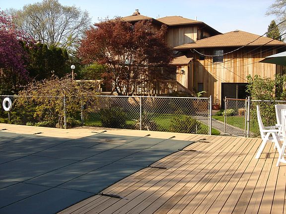 2nd image of 12 Wren Dr