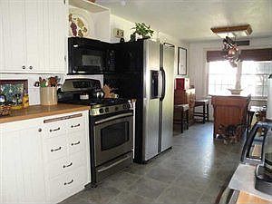 5th image of 2219 Como Park Blvd