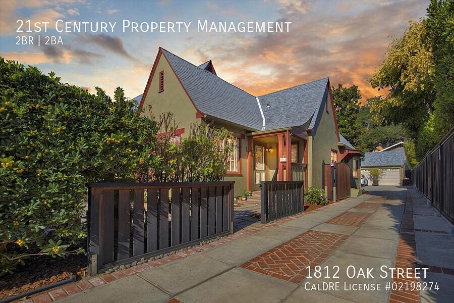 1st image of 1812 Oak St
