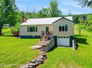 21 Long Rd, West Kill, NY 12492