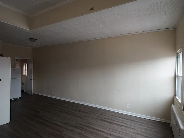3345 Harrison Ave #3 — Photo 8