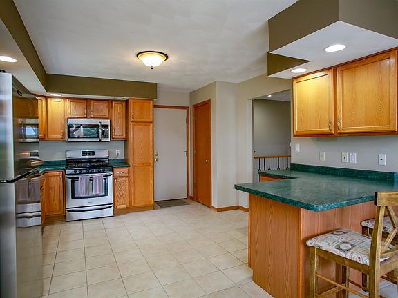 5th image of 670 Barley Ridge Trl