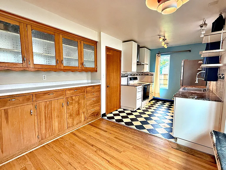 8048 SE Ellis St — Photo 29
