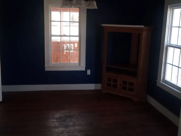 505 N Fir St — Photo 7