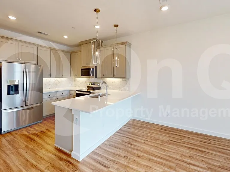 3404 Zellwood Ln — Photo 4