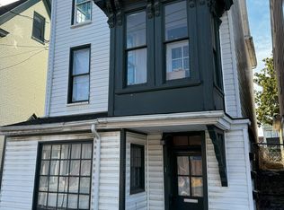 204 E Martin St APT 3, Martinsburg, WV 25401