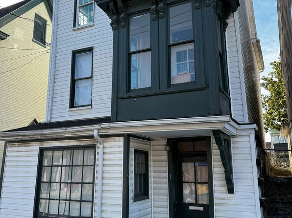 204 E Martin St APT 3
