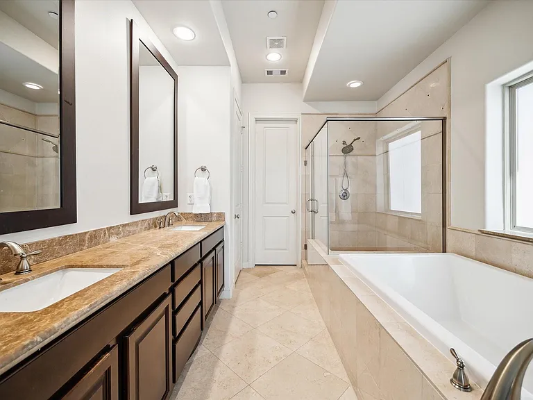 2717 Cohn St — Photo 25