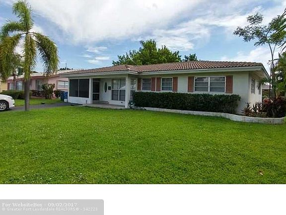 3rd image of 3360 NE 19th Ave
