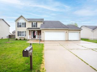 1500 W Cloverdale Rd, Chillicothe, IL 61523