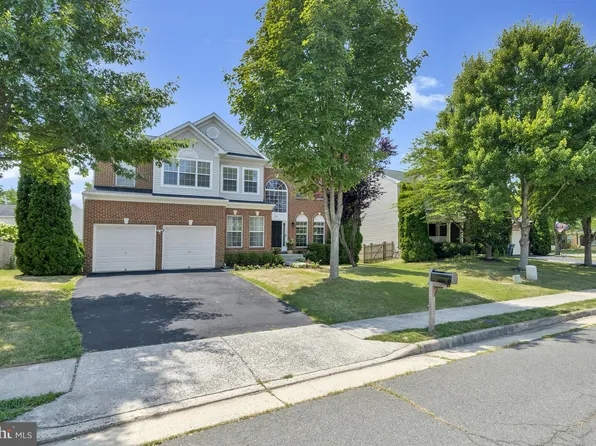 103 Shana Dr SE, Leesburg, VA 20175