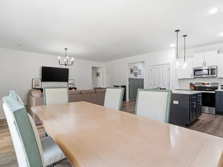175 Lonesome Glory Dr — Photo 21