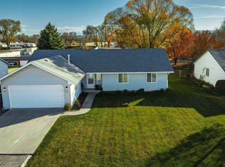 1112 Normandy Rd, Montrose, CO 81403