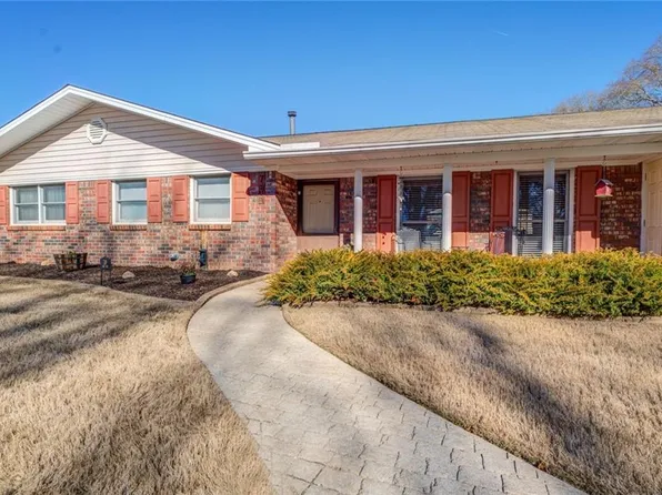 739 Sage Ln NW, Conyers, GA 30012