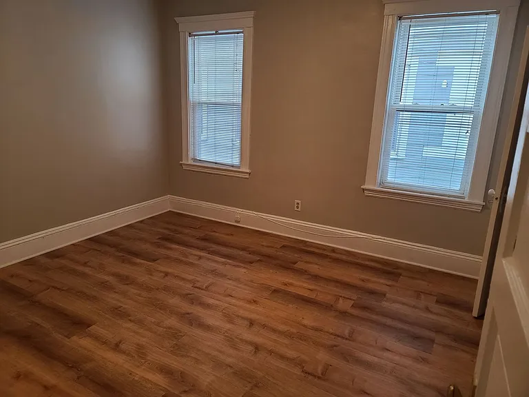 344 Faneuil St #3 — Photo 17