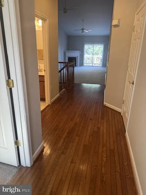 3 bed, 2.5 bath, 2047 sqft, $2,500 — Photo 4