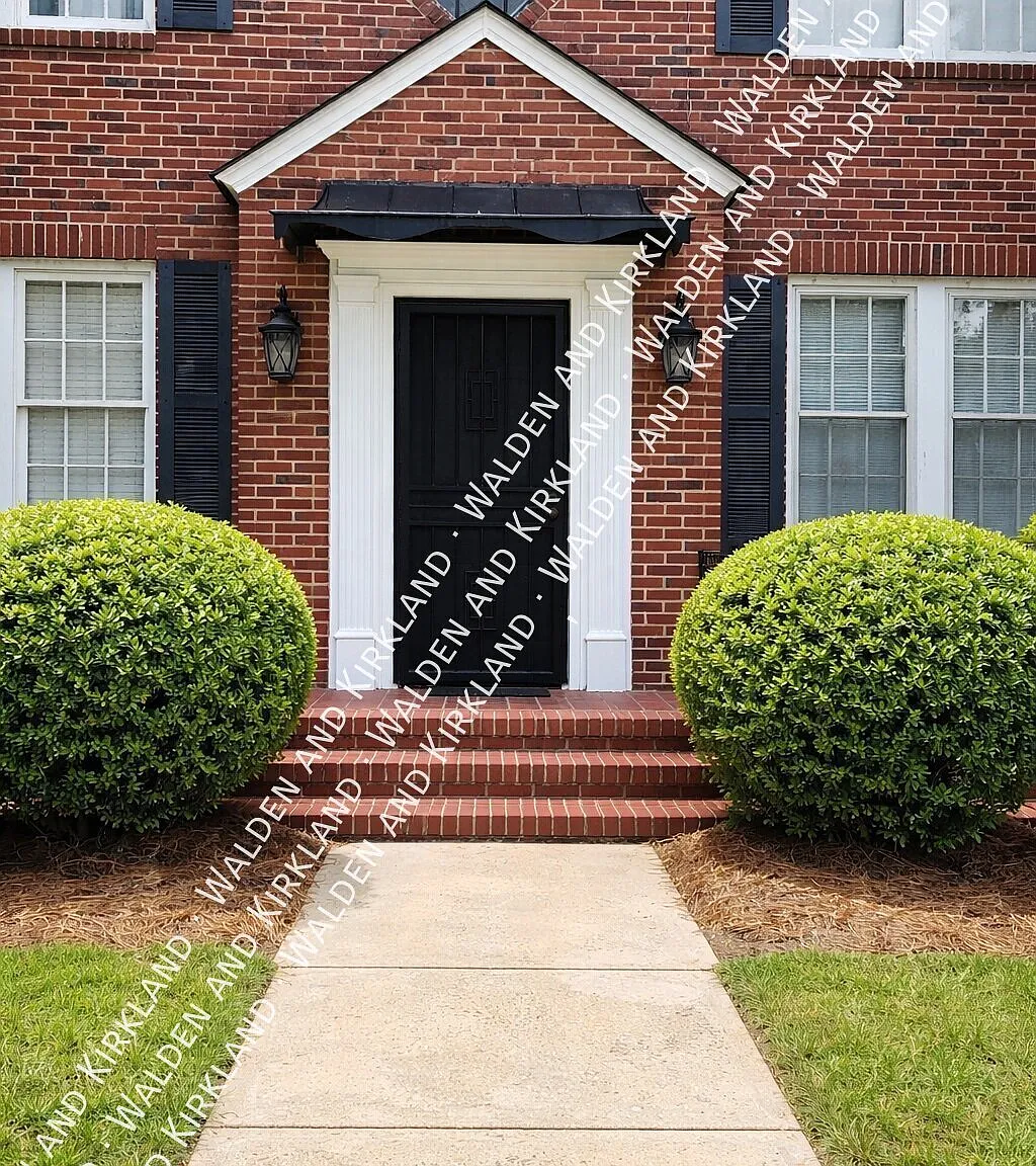 Charming 3Bedroom Apartment in a Serene Area Only $975/Month — Photo 2