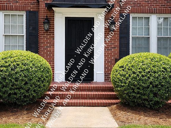2nd image of 1111 N Madison St Unit 1