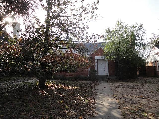 2nd image of 6206 McCommas Blvd