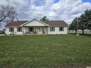 203 N Garfield St, Trivoli, IL 61569