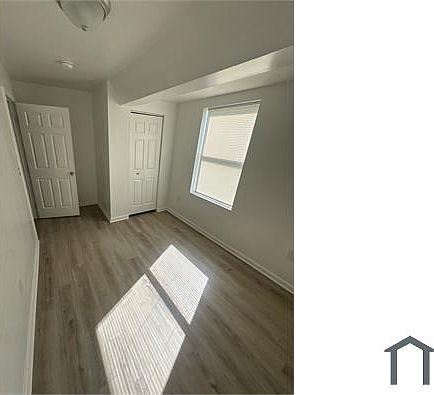 5th image of 3930 1st St SE APT 202