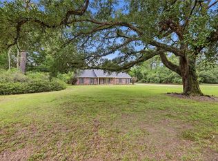 29636 Wagner Rd, Albany, LA 70711