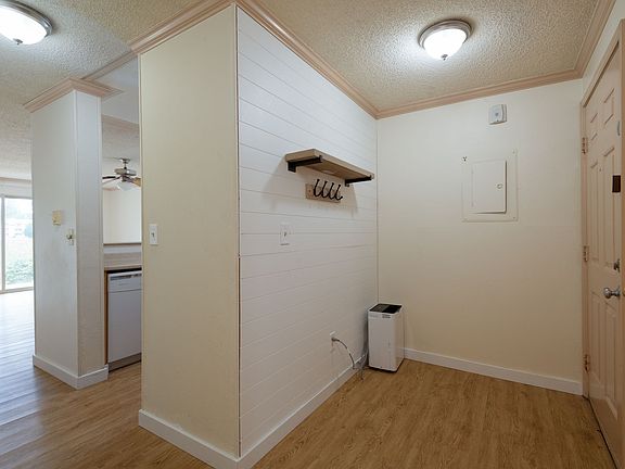 3rd image of 31003 14th Ave S APT C1