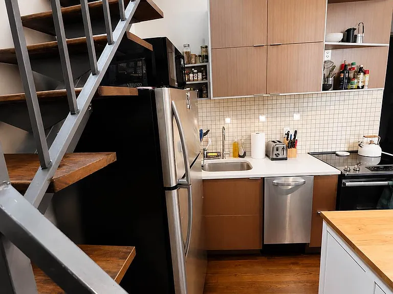 447 Meeker Ave #Penthouse 4D — Photo 5