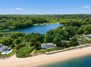 91 Fresh Pond Rd, Northport, NY 11768