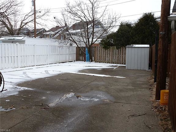 2nd image of 2112 Glenbury Ave