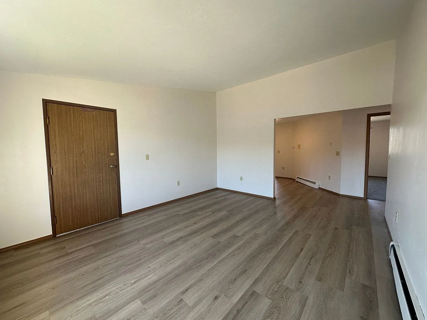2705 Humboldt Rd — Photo 4