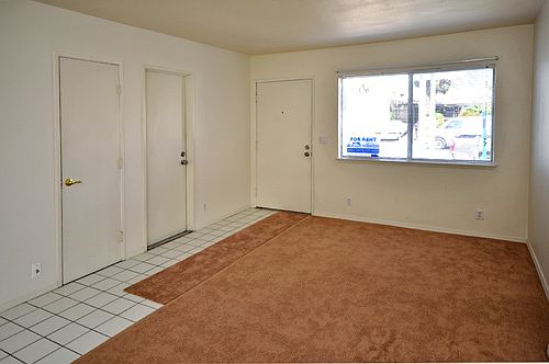3rd image of 4745 Calle Los Santos