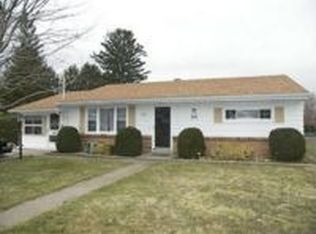 113 Dixon St, Latrobe, PA 15650