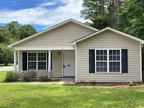 4011 Masonboro Loop Rd Photo 1