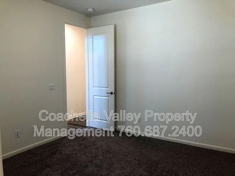 84401 Passagio Lago Way — Photo 25
