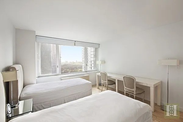 Rented by Halstead Real Estate | media 2