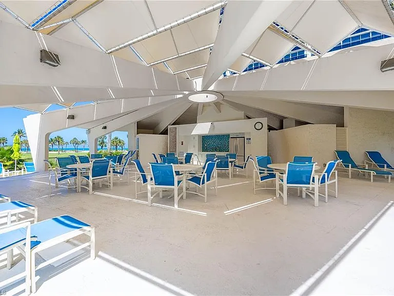 4031 Gulf Shore Blvd N #55 — Photo 48