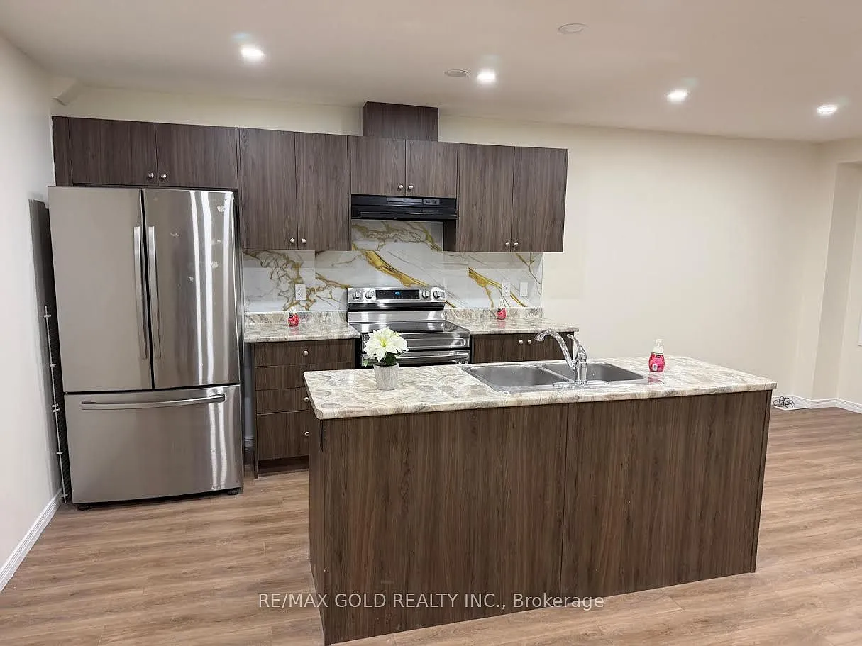 3 bed, $2,650 — Photo 3