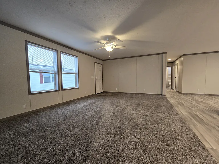 Sunset Ridge — Photo 20