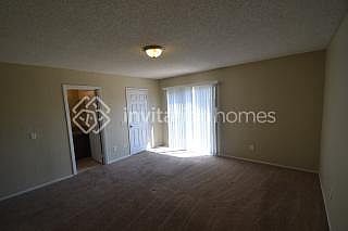 5th image of 23595 Dracaea Ave