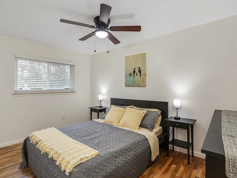 9215 Tavistock Dr — Photo 12